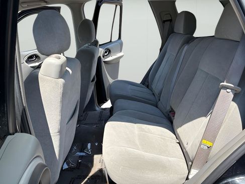 Used 2006 Chevrolet TrailBlazer LS AWD/4WD image 12