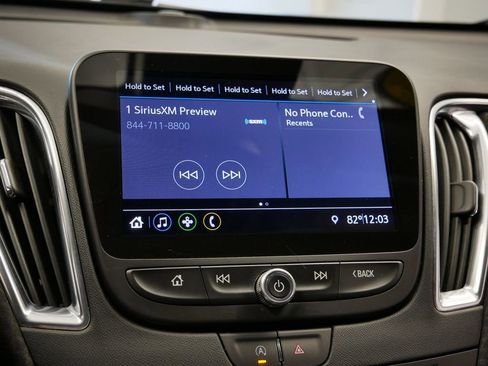 Used 2020 Chevrolet Malibu LT image 30