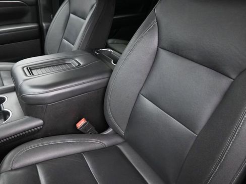 Used 2024 Chevrolet Tahoe LT image 17