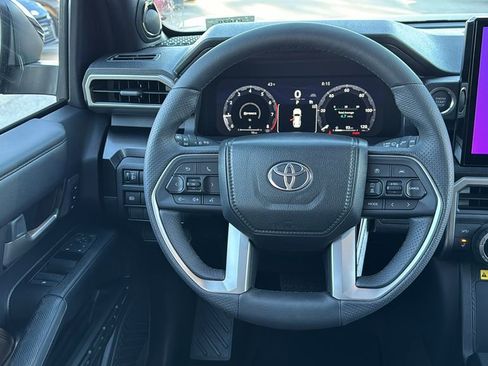 Used 2026 Toyota 4Runner Limited image 24