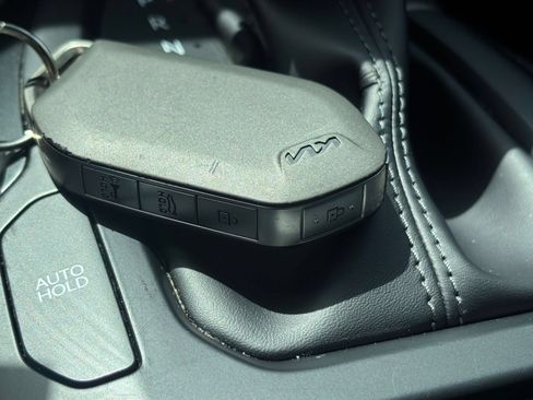 Used 2026 Kia K4 FWD image 21