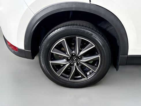 Used 2018 MAZDA CX-5 Touring FWD image 33