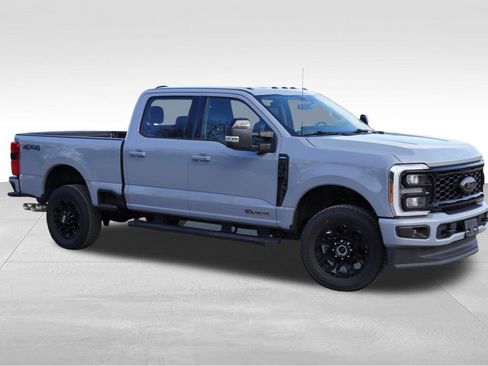 Certified 2025 Ford F350 Lariat w/ Black Appearance Package AWD/4WD image 2