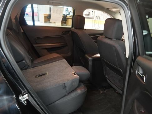 Used 2017 GMC Terrain SLE AWD/4WD image 23