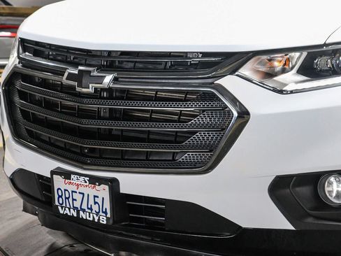 Used 2019 Chevrolet Traverse Premier w/ Redline Edition FWD image 8