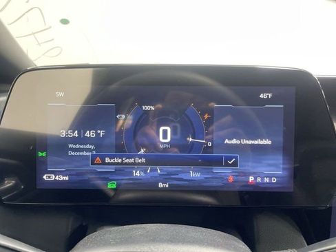 Used 2026 Chevrolet Equinox EV LT w/ LPO, All-Weather Mat Package FWD image 15
