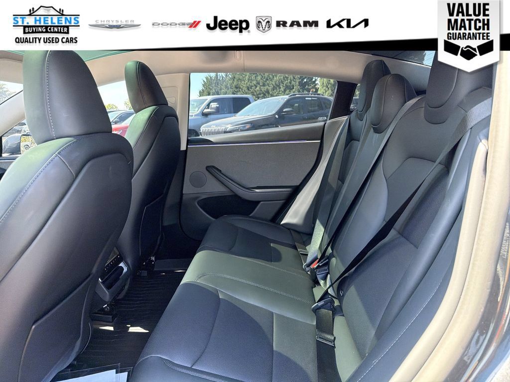 Used 2025 Tesla Model 3 Long Range RWD image 13