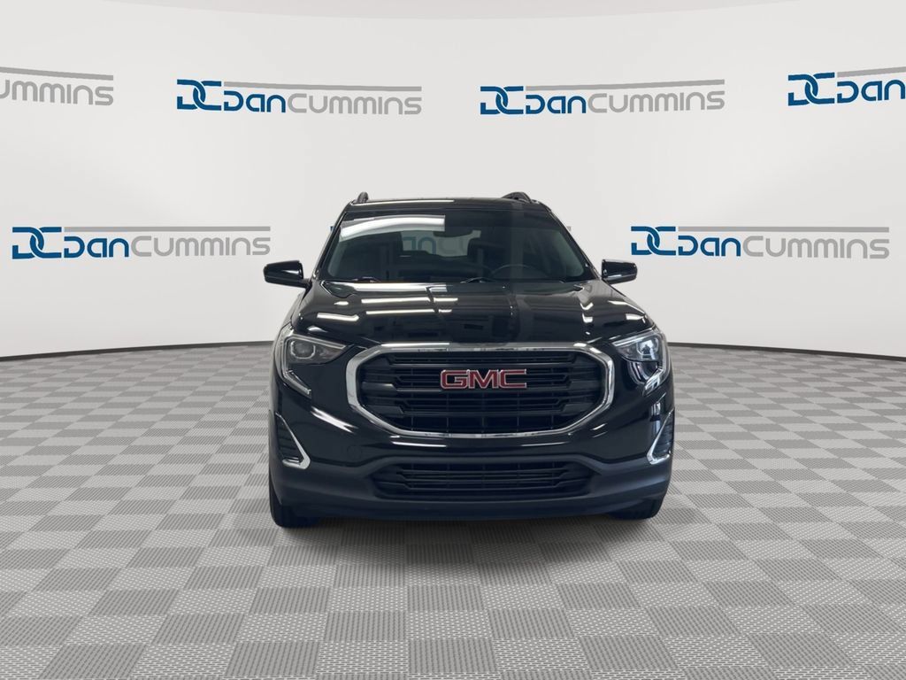Used 2019 GMC Terrain SLE w/ Driver Convenience Package FWD image 3