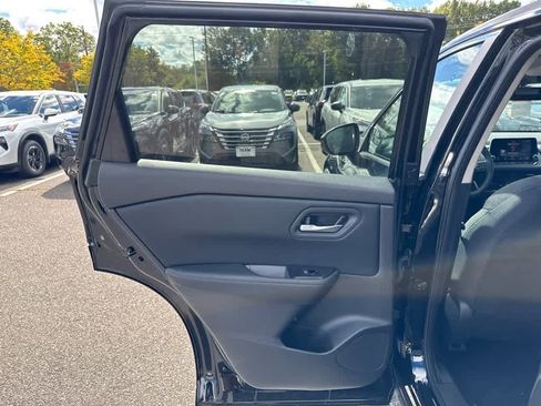 New 2026 Nissan Rogue SV image 21