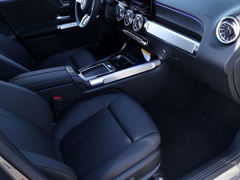 New 2026 Mercedes-Benz GLB 250 4MATIC image 22