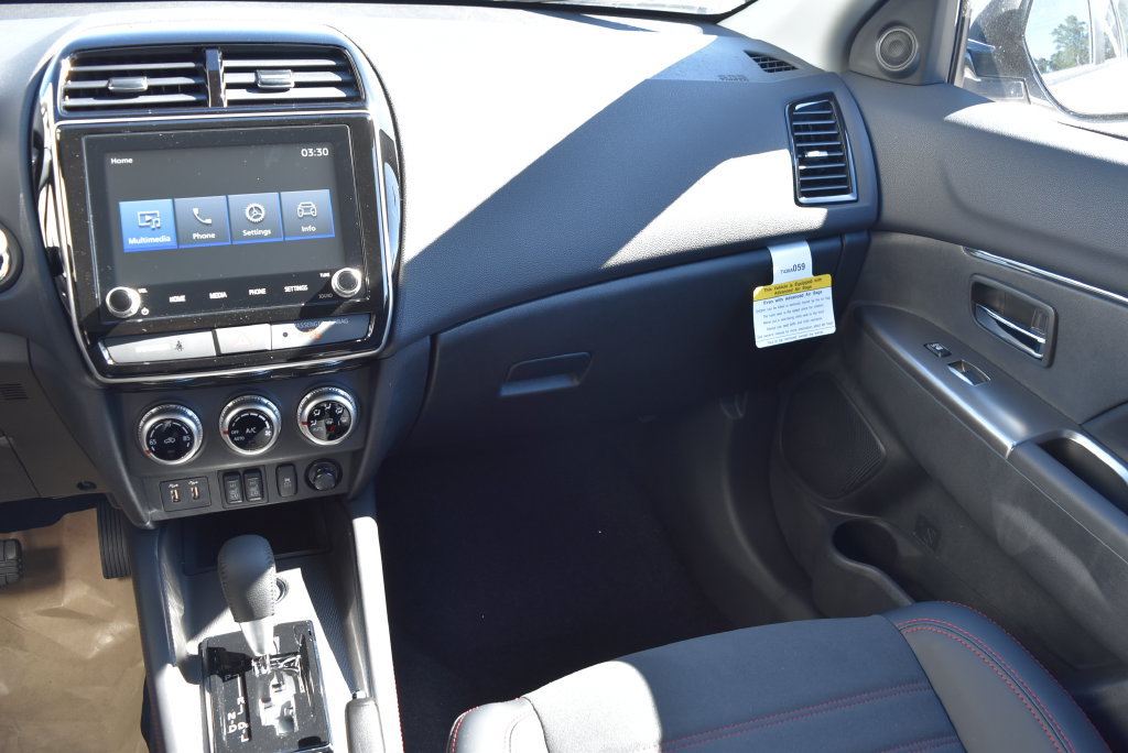 New 2027 Mitsubishi Outlander Sport SE AWD/4WD image 6