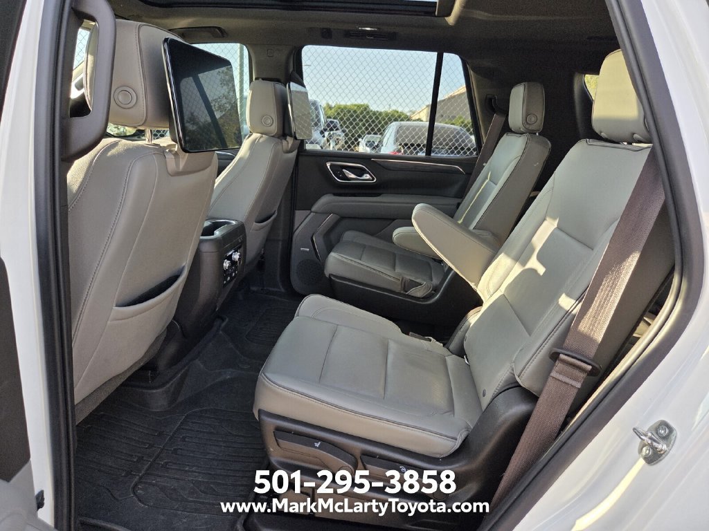 Used 2021 GMC Yukon SLT w/ SLT Premium Package AWD/4WD image 9
