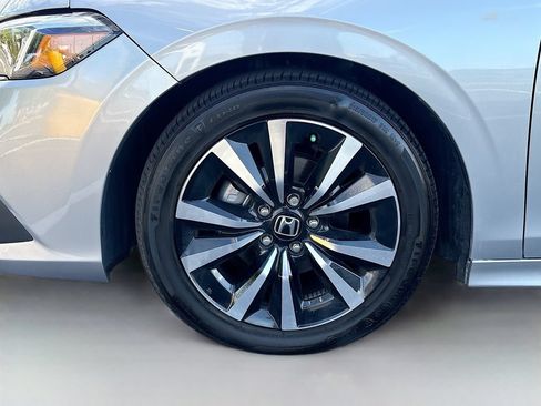 Used 2024 Honda Civic EX image 30