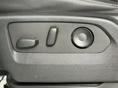 Used 2022 Chevrolet Tahoe LT w/ LT Signature Plus Package image 33