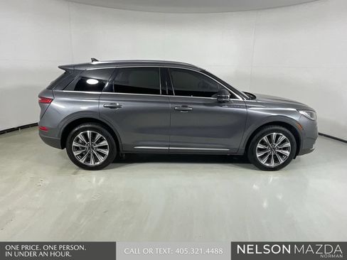 Used 2021 Lincoln Corsair Reserve w/ Equipment Group 201A AWD/4WD image 5