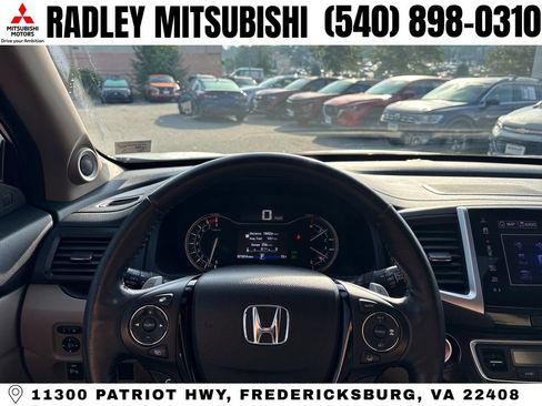 Used 2018 Honda Pilot Elite image 6