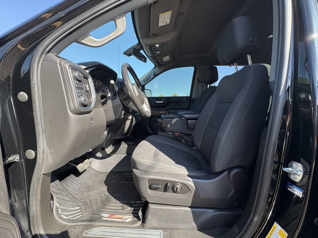 Used 2021 Chevrolet Silverado 1500 RST AWD/4WD image 15