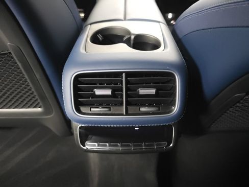Used 2025 Mercedes-Benz GLS 63 AMG 4MATIC image 29
