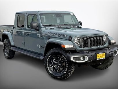 New 2025 Jeep Gladiator Sport