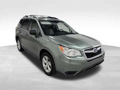 Used 2015 Subaru Forester 2.5i w/ Popular Package #2 AWD/4WD image 3