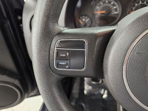 Used 2016 Jeep Patriot Sport w/ Power Value Group FWD image 16