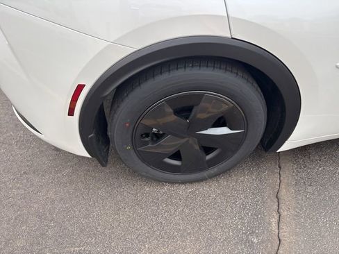 New 2026 Toyota Prius LE image 45