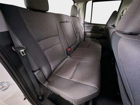 Used 2025 Honda Ridgeline Sport image 25