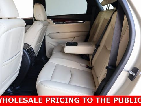 Used 2017 Cadillac XT5 Luxury w/ Driver Awareness Package image 13