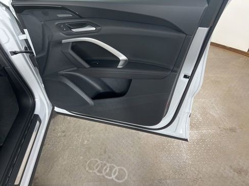 New 2025 Audi Q5 Premium Plus image 11