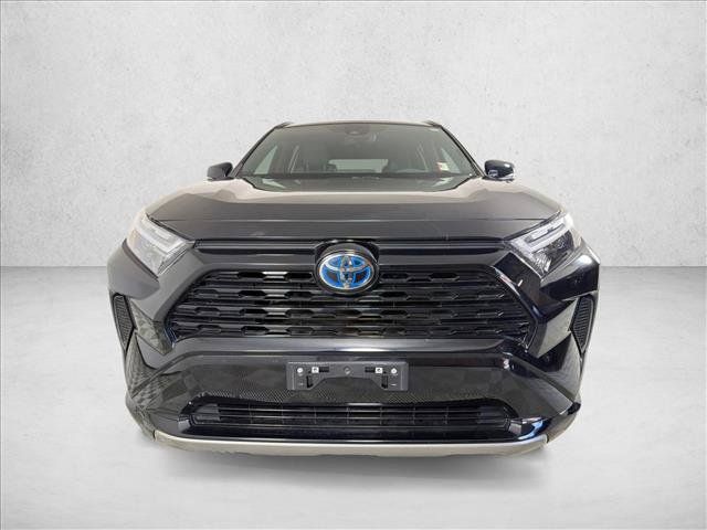 Used 2024 Toyota RAV4 SE AWD/4WD image 8