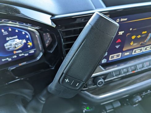 Used 2023 Chevrolet Silverado 1500 RST image 51