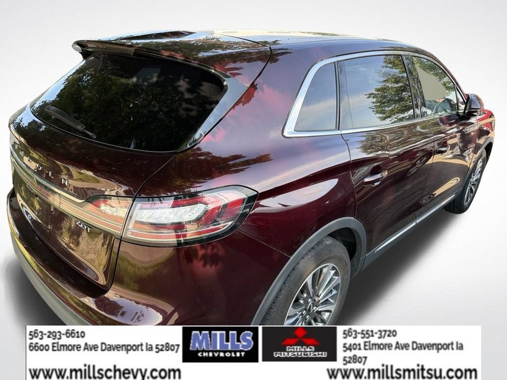 Used 2019 Lincoln Nautilus Select FWD image 3