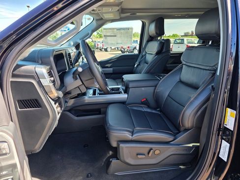 New 2025 Ford F350 Lariat w/ Lariat Ultimate Package image 7