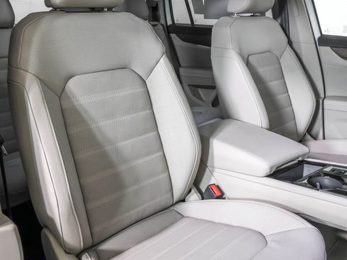 New 2026 Volkswagen Atlas SEL image 46