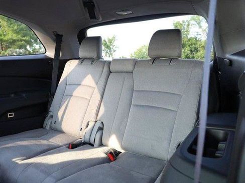 Used 2019 Honda Pilot LX image 23