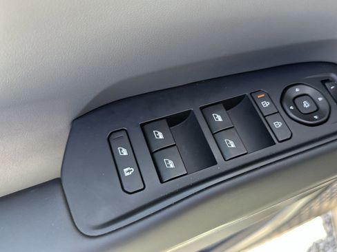 New 2026 Kia EV9 Wind image 17