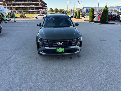 Used 2025 Hyundai Tucson SEL AWD/4WD image 8