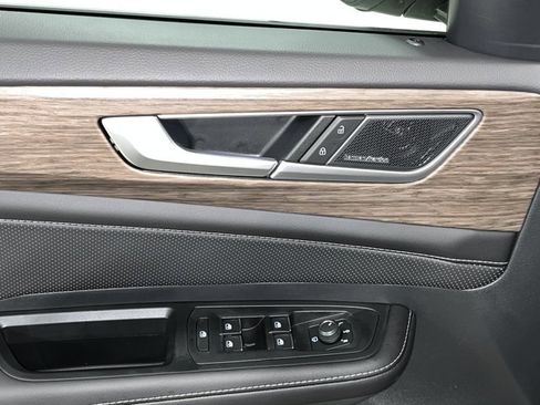 New 2026 Volkswagen Atlas SEL Premium R-Line image 23