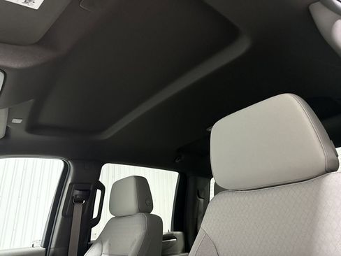 New 2026 GMC Sierra 2500 SLE w/ SLE Value Package; AWD/4WD image 19