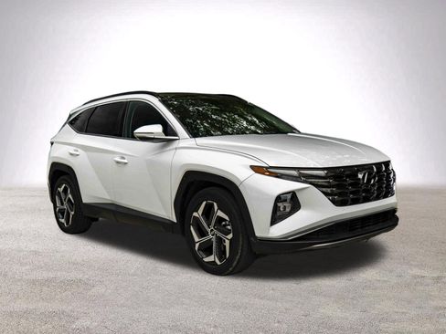 Used 2022 Hyundai Tucson Limited FWD image 2