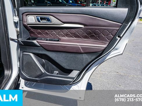 Used 2025 Ford Explorer Platinum w/ LUX Leather Package AWD/4WD image 58