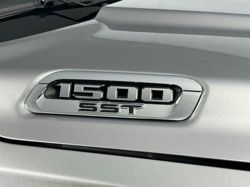 Used 2025 RAM 1500 Big Horn image 33