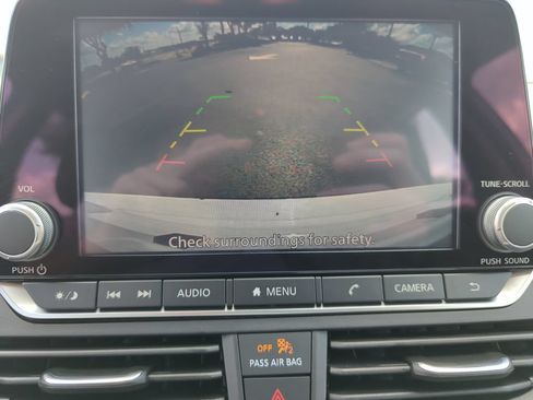Certified 2024 Nissan Altima 2.5 SR FWD image 38