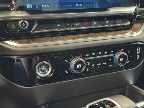 Used 2023 Chevrolet Silverado 1500 LT w/ Protection Package image 34