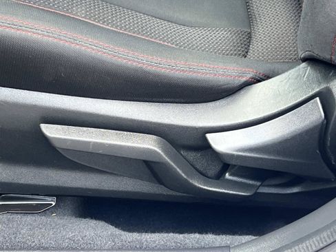 Used 2022 Subaru WRX Premium AWD/4WD image 29