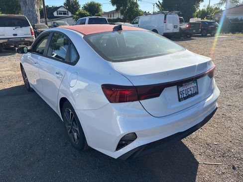 Used 2023 Kia Forte LXS FWD image 3