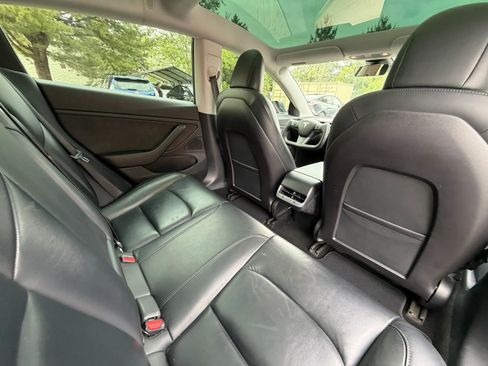 Used 2019 Tesla Model 3 Standard Range Plus RWD image 19