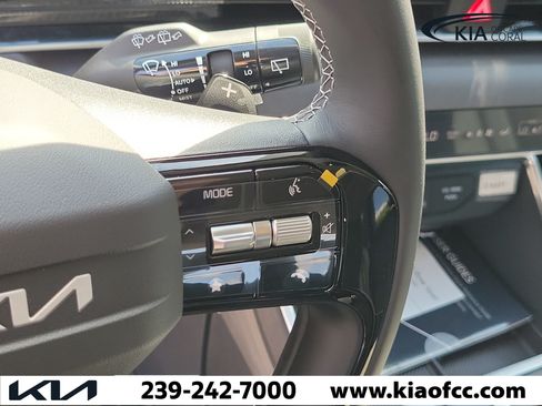 New 2027 Kia Carnival SX FWD image 26