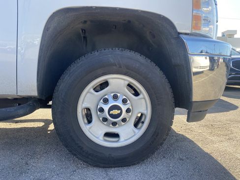 Used 2013 Chevrolet Silverado 2500 W/T image 22