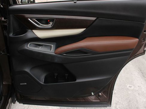 Used 2019 Subaru Ascent Touring w/ Popular Package #2 image 23